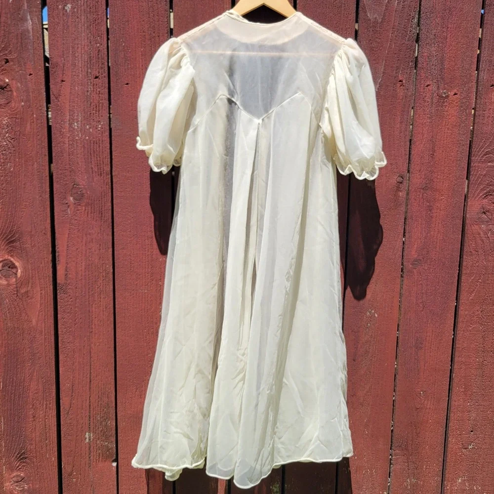 Vintage Seamprufe Peignoir Robe & Nightgown Set Ivory Chiffon Lace Detail Sz 34
